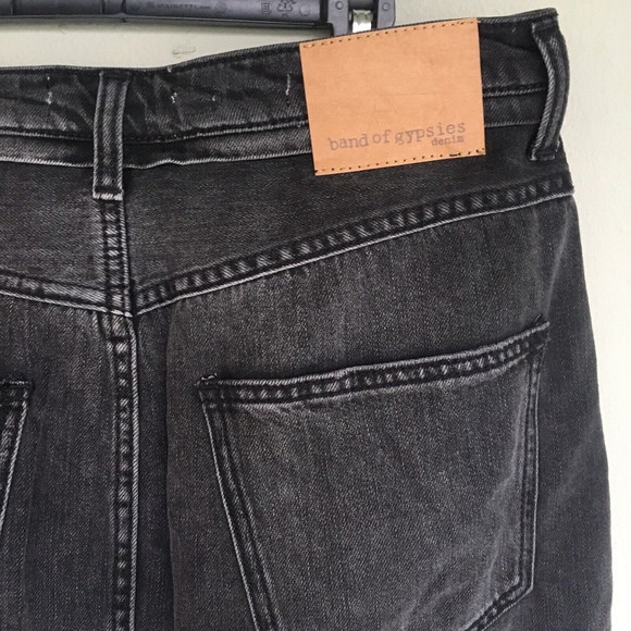 Band of Gypsies Denim Mini Skirt Women’s 32 Button Fly Raw Hem Pockets Y2K Boho - Picture 10 of 11